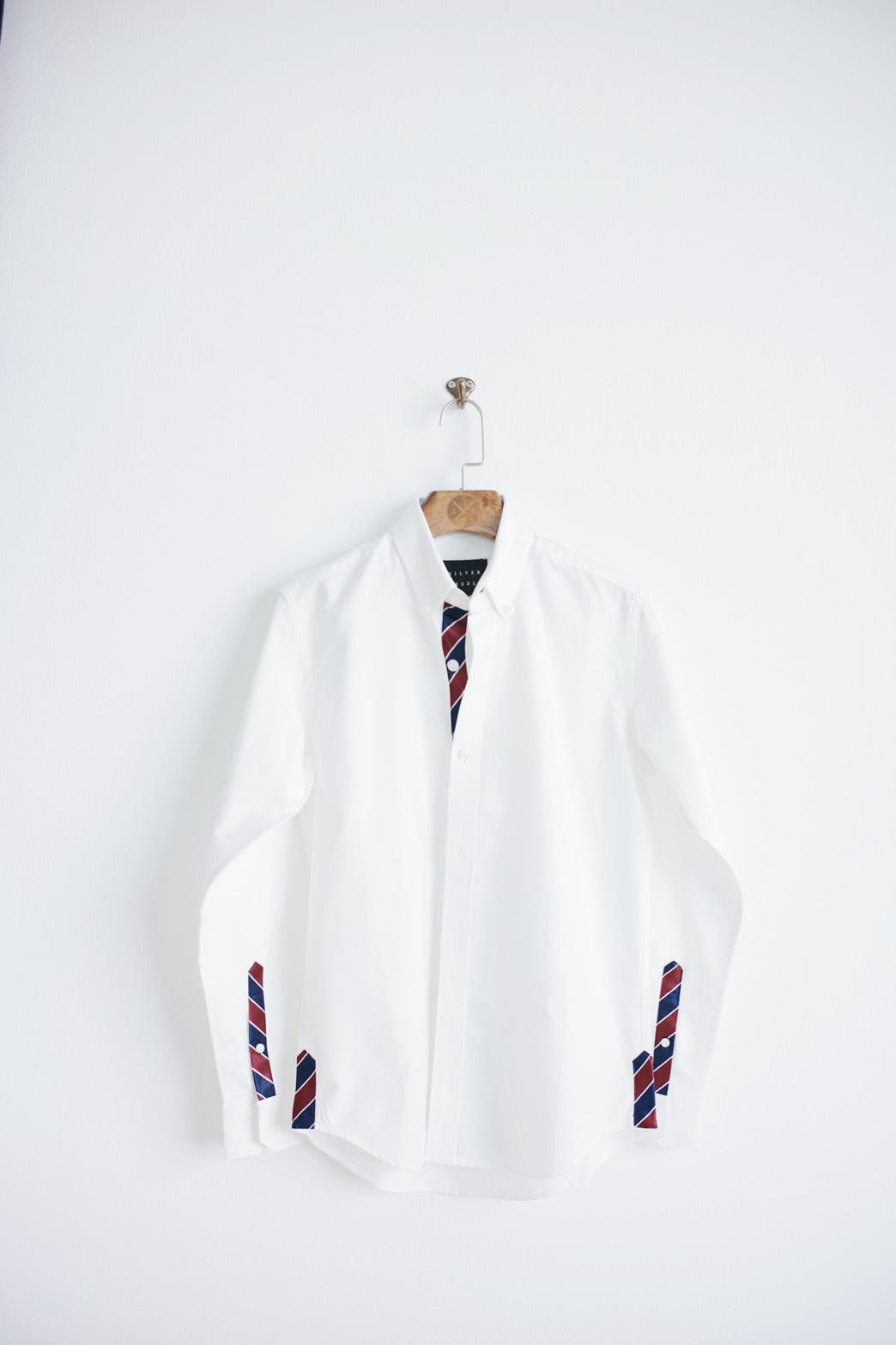 Thesilverneedle - Classic Oxford Shirt เสื้อเชิ้ตสีขาว