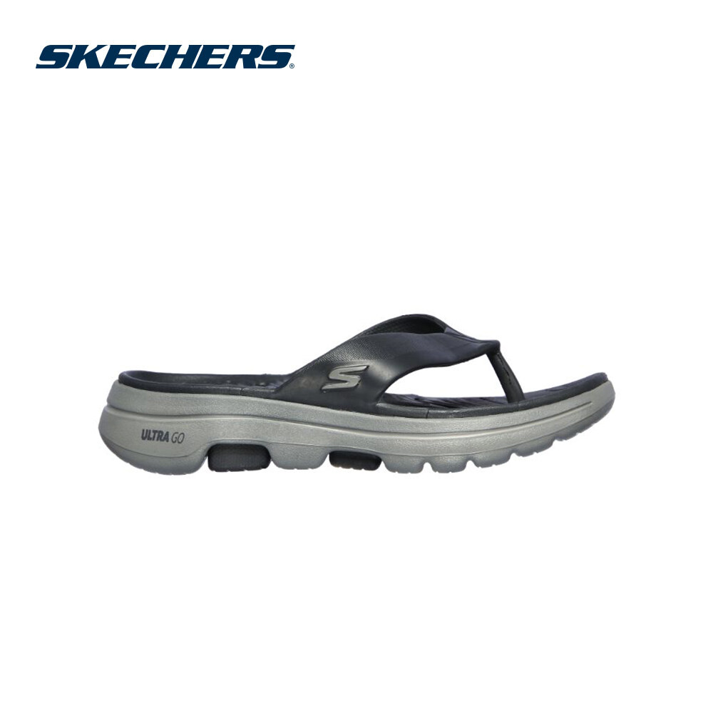 Skechers สเก็ตเชอร์ส รองเท้า ผู้ชาย Cali Gear GOwalk 5 Foamies Shoes - 243006-CHAR