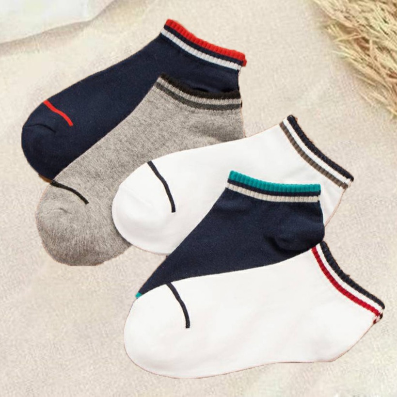 ? Fashion Socks ถุงเท้า ถุงเท้าข้อสั้น ** คละสี **  ถุงเท้าผ้าฝ้าย ถุงเท้าแฟชั่น ถุงเท้าผู้ชาย ถุงเท้าผู้หญิง Socks ถุงเท้าราคาถูก Men Socks