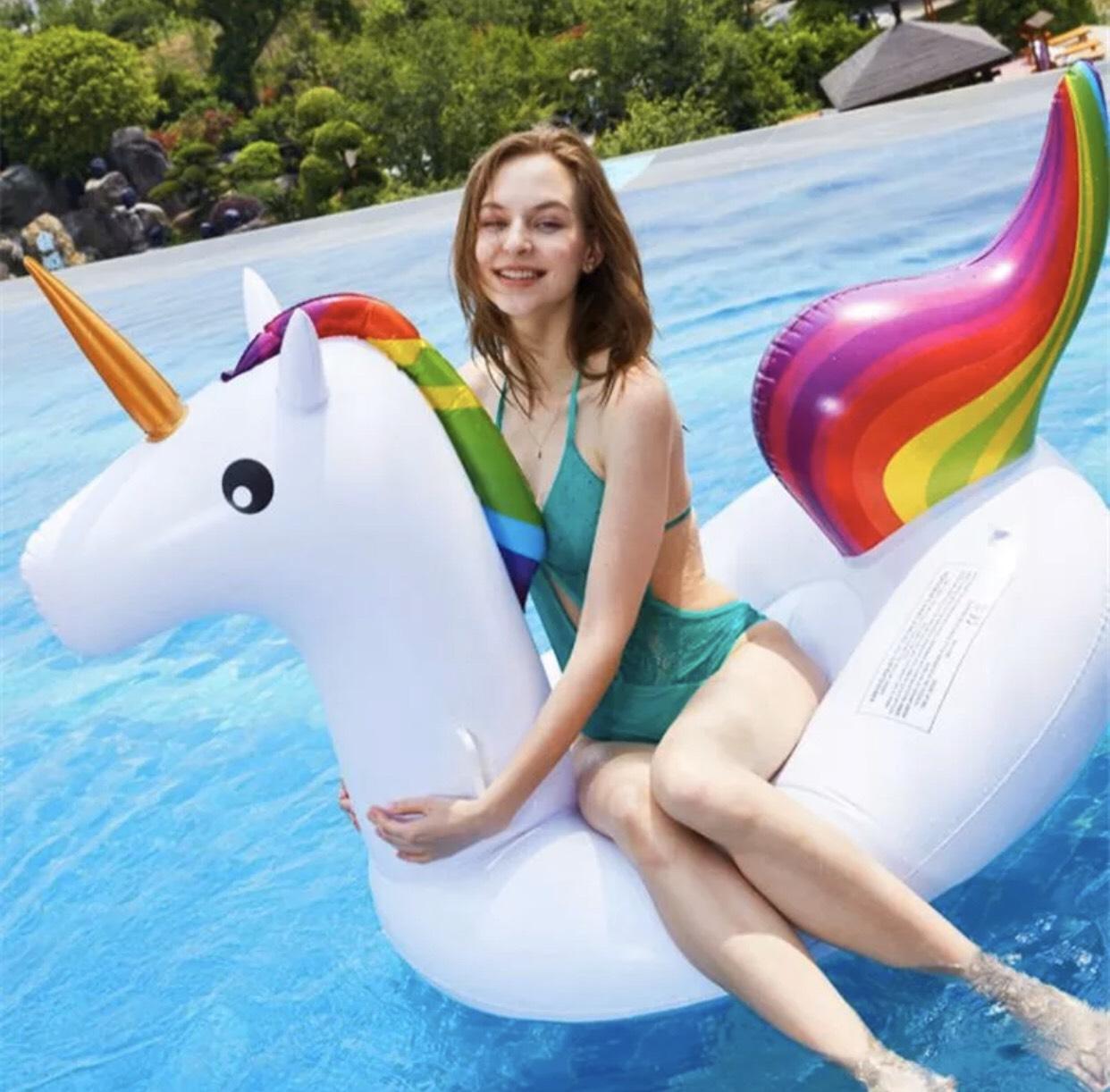 ห่วงยางยูนิคอร์น ขนาดใหญ่พิเศษ Unicorn Swimming Pool Inflatable Float Raft Size XL แพยางเป่าลม เรือยาง 175*120