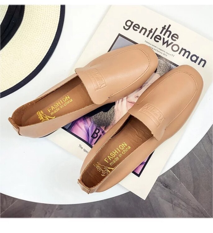 [Non-Hotsaleสินค้าลดล้างสต๊อก]รองเท้าคัชชูส์ 2020​ ฤดูใบไม้ผลิส้นแบนรอบนิ้วเท้าเหยียบชุดเท้าสีทึบใส่สบาย ๆ รองเท้าผู้หญิง แต่เพียงผู้เดียว