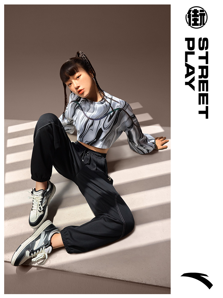 [Wang Yi Bo] Anta street play men & women borad shoes skateboard shoes women sneakers 822238066-8 Official Store ราคา 1,690 บาท*ส่งฟรี