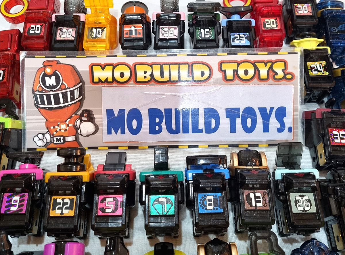 Dx,Sg Astro swist อุปกรณ์เสริม แอสโตสวิตช์ ของ ไรเดอร์ โฟร์เซ่ จาก Kamen Rider Fourze > ของเล่นเพื่อการสะสม ราคา 25 บาท*ส่งฟรี