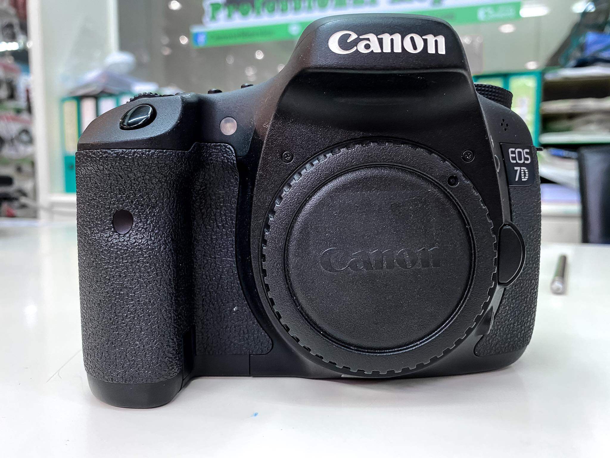 Canon 7D Body (มือ 2) - สภาพดี เชื่อถือได้ สินค้ารับประกัน 90 วัน