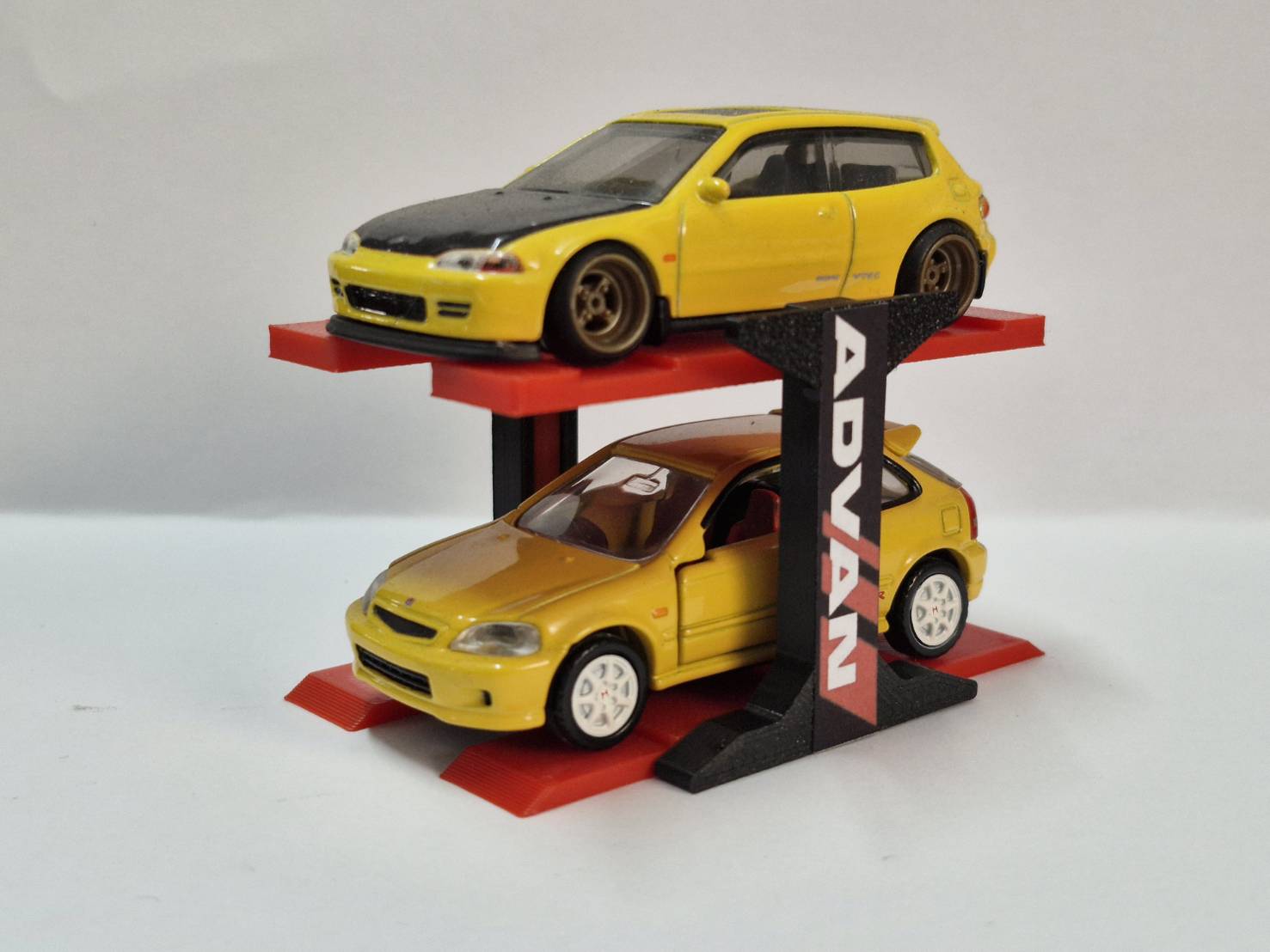 Model for Assembly: 2-Story Parking Lot Elevator Model, 2-Pole Elevator, 2 Parking Spaces, for 1/64 Scale Model Cars. ราคา 74 บาท*ส่งฟรี