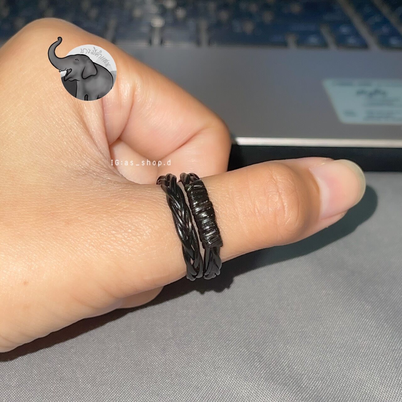 แหวนหางช้าง แบบปลอก5(ถักเก็บฟรี) สีดำ ของแท้ ของดีเมืองช้าง เครื่องประดับ แหวนมงคล