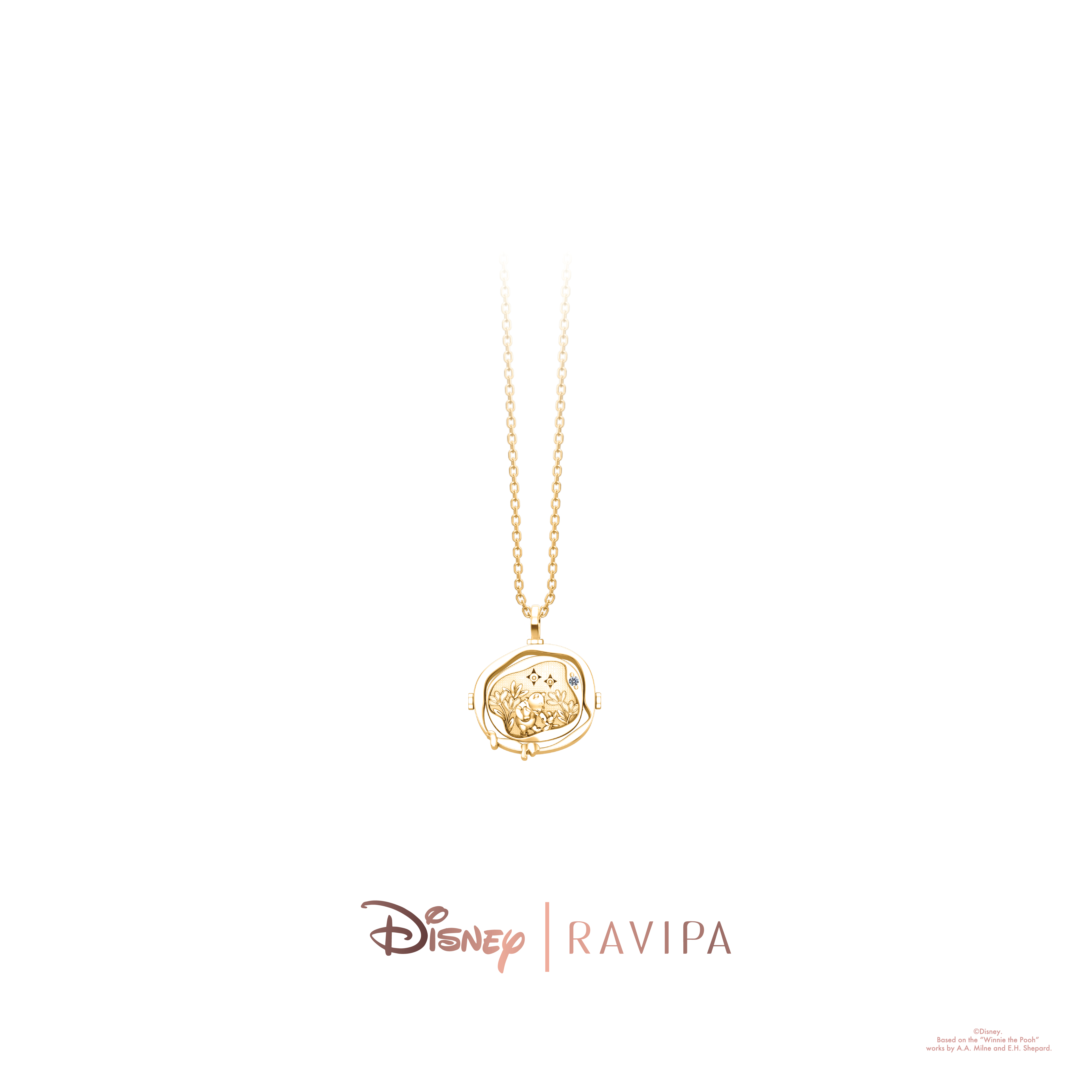 Ravipa | Gold Pooh & Piglet Spinning Coin Necklace - สร้อยคอ ราคา 3,990 บาท*ส่งฟรี