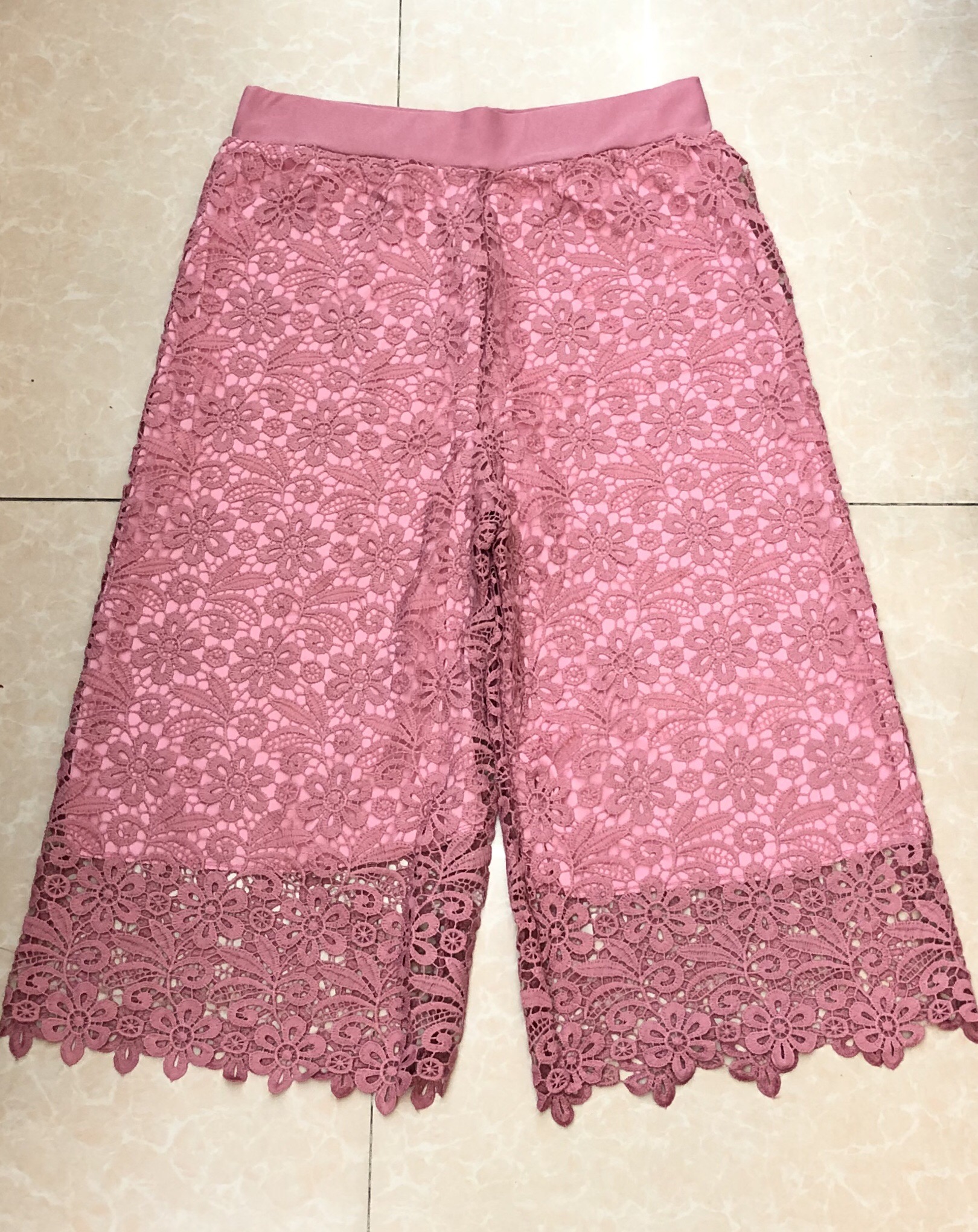 ZF SHOP กางเกงสตรี กางเกงขายาว  กางเกงลูกไม้  กางเกงยาวลูกไม้ กางเกงแฟชั่น  ลายดอกไม้ #721#