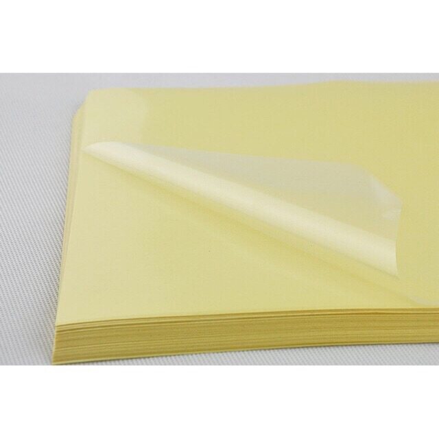 ถูกๆ สติ๊กเกอร์ PVC ใส หลังเหลือง 22x27.5 นิ้ว แพ็คละ10แผ่น Transparent Sticker 10 sheets/pack