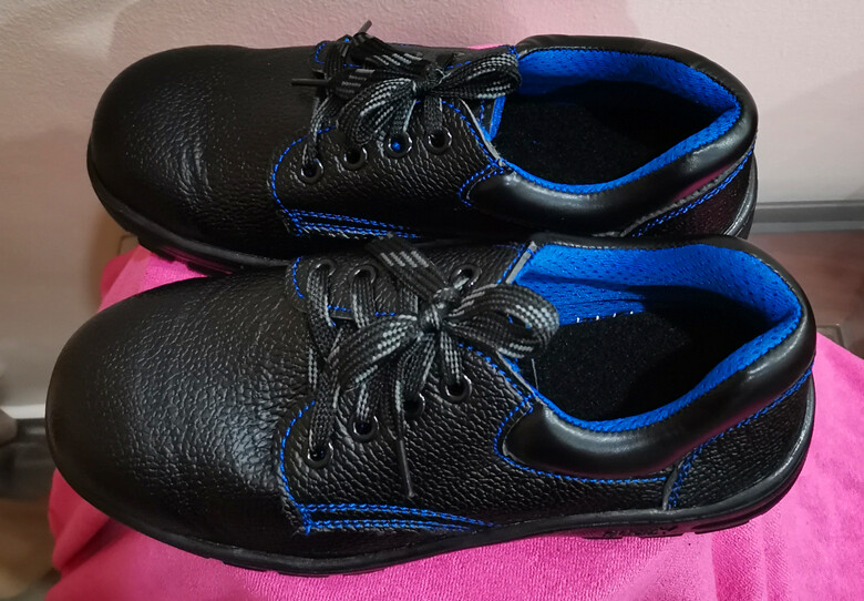 รองเท้าเซฟตี้รองเท้าเซฟตี้หัวเหล็กพื้นรองเท้าเซฟตี้สีน้ำเงินด้านใน ข้อเตี้ย/ข้อสูง Size 37-48
