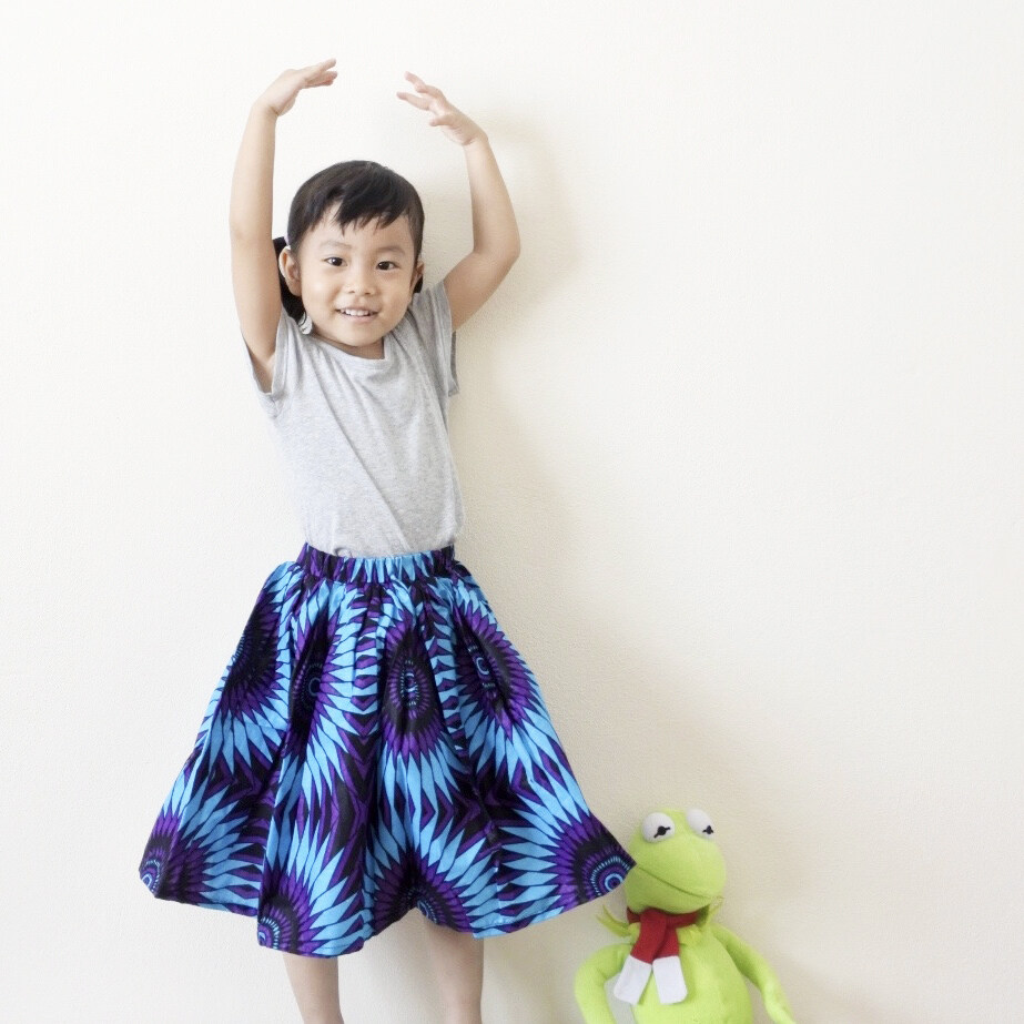 MERMEO |【SK-49】M(90-100) African batik kids skirt | กระโปรงเด็กผ้าแอฟริกันบาติก