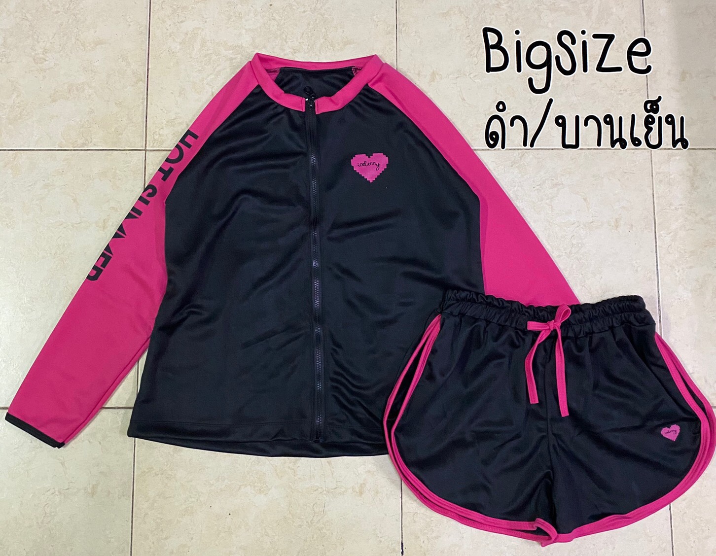 ชุดว่ายน้ำคนอ้วน ชุดว่ายน้ำ Big size รุ่นกางเกง-เสื้อซิปหน้าลายหัวใจ