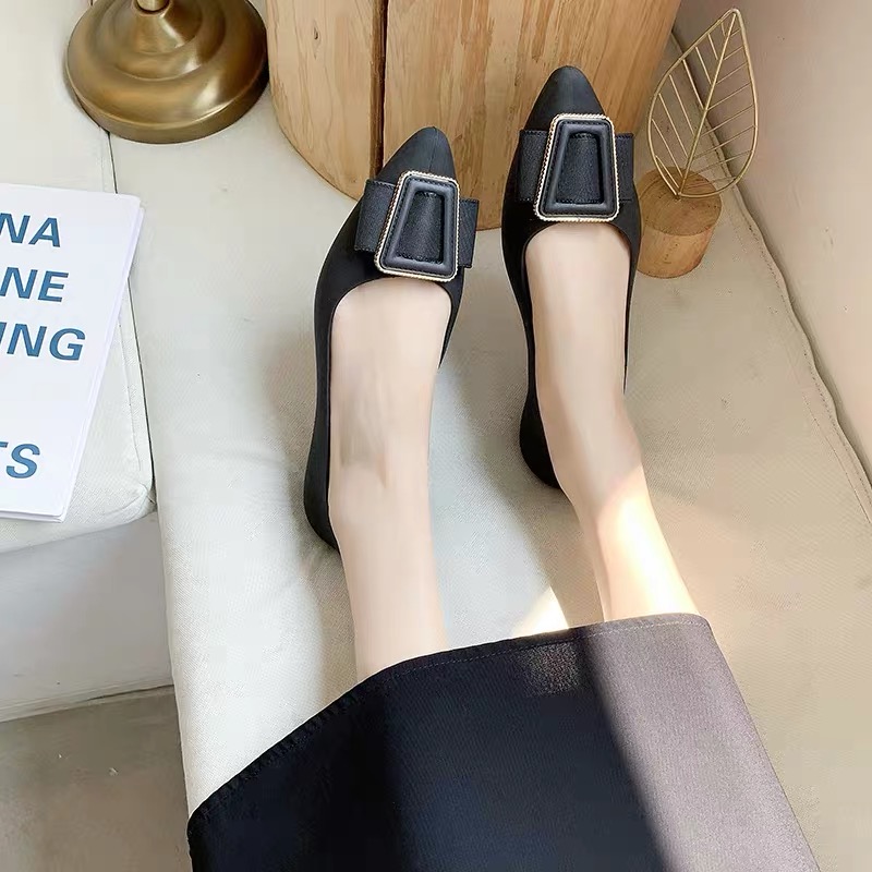 รองเท้ารุ่นS995 รองเท้าส้นแบนสำหรับผู้หญิง  รองเท้าส้นแบนแฟชั่นผู้หญิง ลงเท้าส้นแบนสไตล์เกาหลี รองเท้าลำลอง รองเท้าหนังนุ่มใส่สบาย