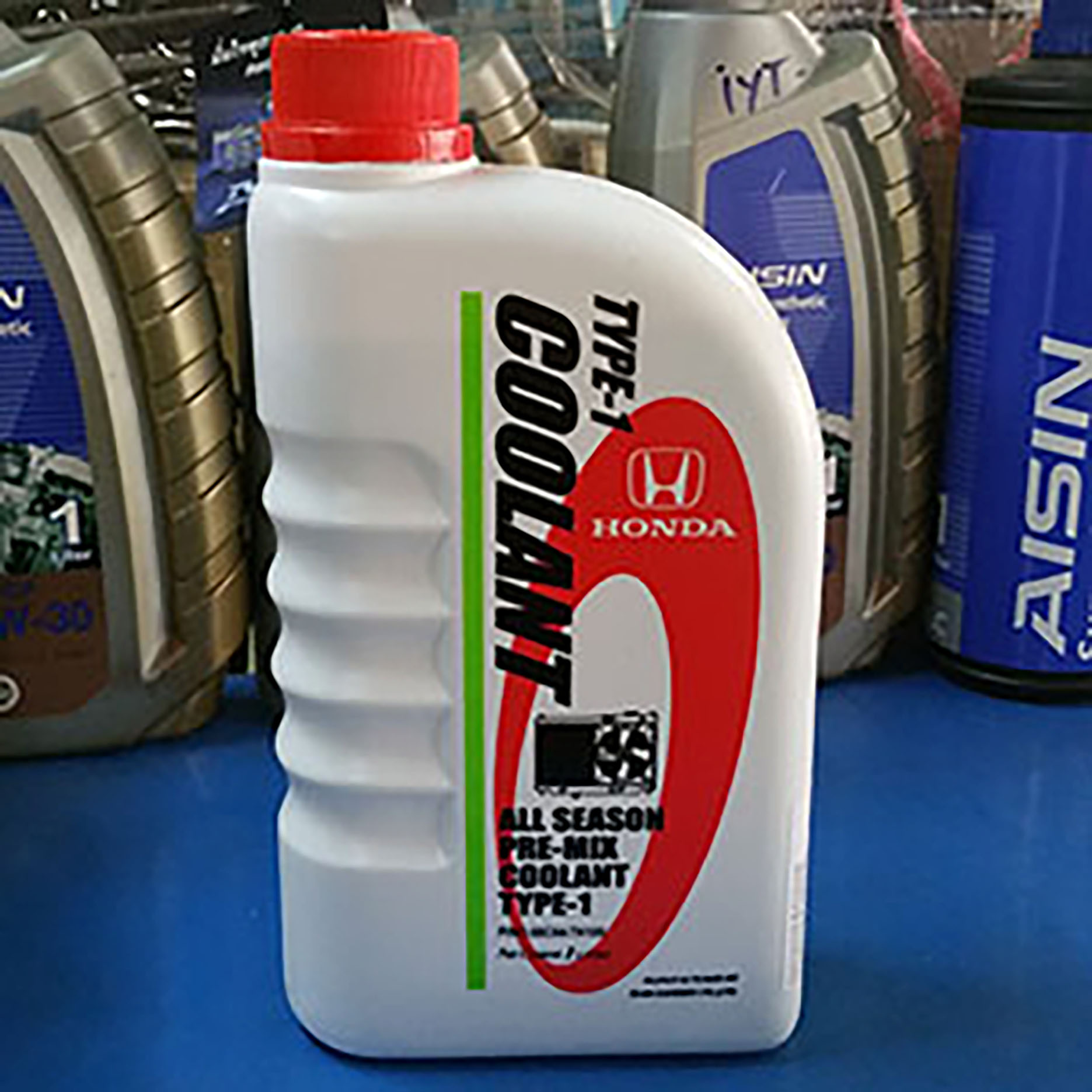 HONDA น้ำยาหล่อเย็น น้ำยาเติมกันสนิมหม้อน้ำ น้ำยาเติมหม้อน้ำ สีเขียว ALL SEASON PRE-MIX COOLANT TYPE-1 1 ลิตร สำหรับรถ Honda ทุกรุ่น รหัสอะไหล่แท้ (08C04-TH100)