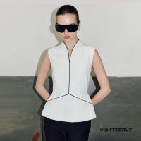 VICKTEERUT (ราคาปกติ 9780-.) Re-Edition Sleeveless Peplum Blouse เสื้อแขนกุด เสื้อคอปีน
