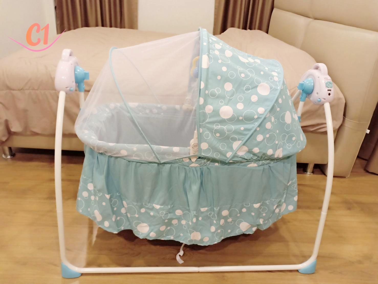 [ส่งฟรี] C1 เปลไกวไฟฟ้า สีฟ้า ขนาดใหญ่ รับน้ำหนักได้ 25.5 กก ไกวได้5ระดับ มีรีโมท อุปกรณ์ครบ พิเศษ เปลขนาดสูงถึง35ซม ราคา 2,590 บาท*ส่งฟรี