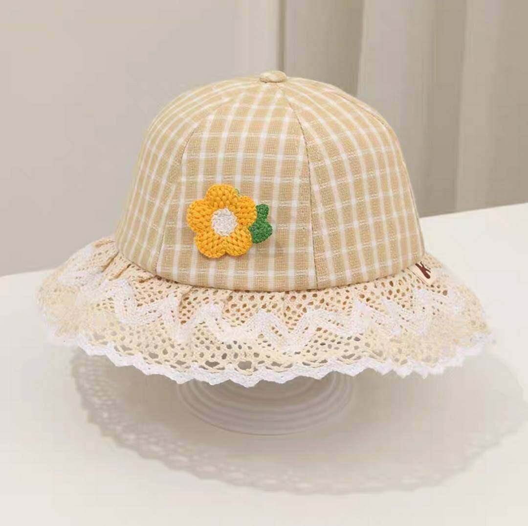 ☆พร้อมส่ง☆หมวกเด็ก หมวกเด็กหญิง 4เดือน - 2ปี หมวกเด็กอ่อน หมวกบักเก็ตเด็ก ผ้าลายสก็อต ติดดอกไม้? แต่งระบายผ้าลูกไม้?รอบหัว: 48 - 50 cm.