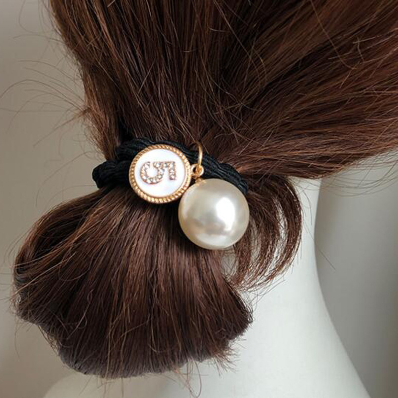 เกาหลีหมายเลข 5 ผมมุก Rhinestone ผมหางม้าผูกผมมุกสาวยางรัดKorea  Number 5 Rhinestone Pearl Hair Tie Ponytail Pearl Hair Tie Girls  Rubber Band