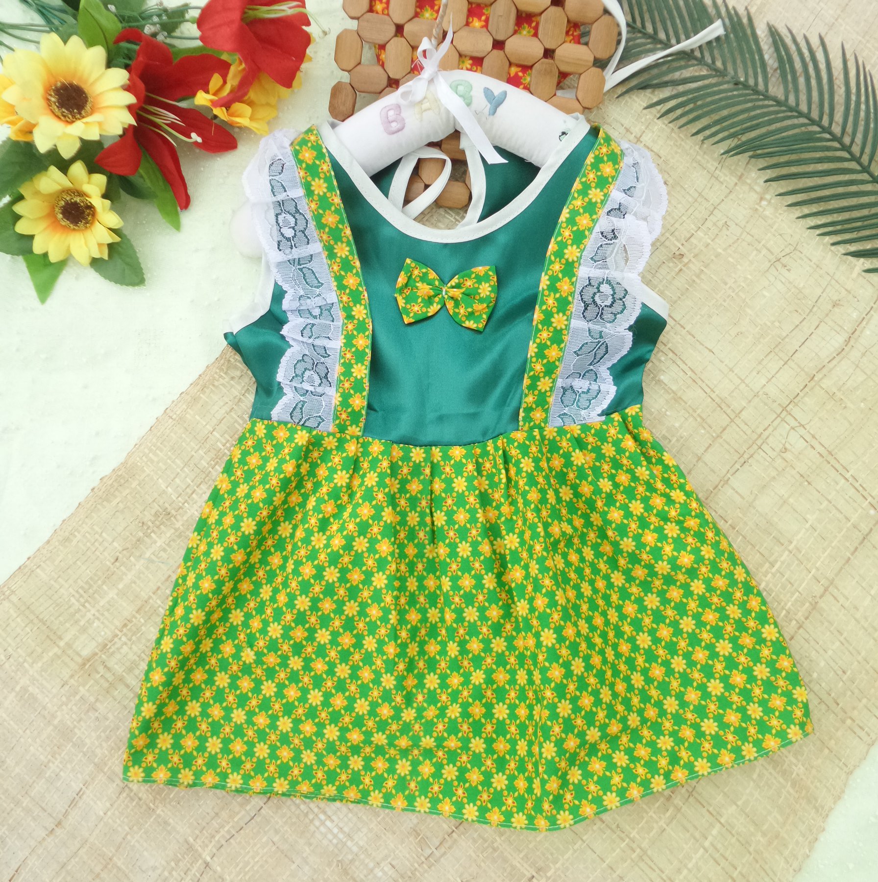 ชุดไทยหญิง10-18กก. เข้าชุดไซส์M 2-5ขวบอก 28นิ้ว วัดอกน้องเป็นหลักนะคะ ชุดสงกรานต์เด็ก ราคา 60 บาท*ส่งฟรี