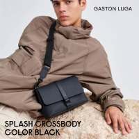 GASTON LUGA รุ่น SPLASH CROSSBODY BAG กระเป๋าสะพายข้าง กระเป๋ากันน้ำ