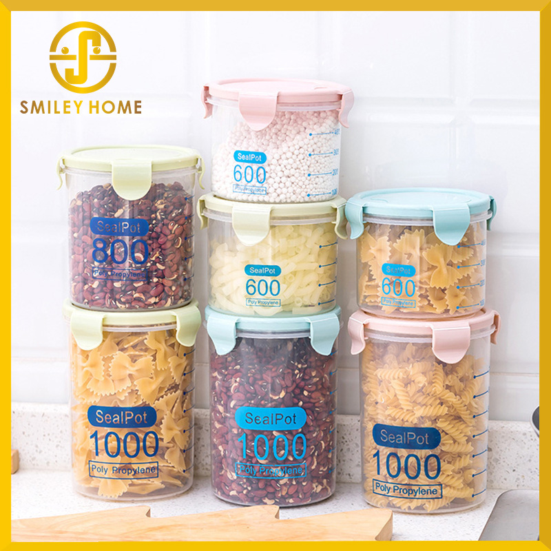 Smiley Home โถพลาสติกพร้อมฝาปิด ใส่เครื่องปรุง น้ำตาล นมผง(ตัวเลขที่แสดงบอกมาตรวัดสเกลไม่ใช่มาตรเลขวัดที่ใช้งานได้จริง)