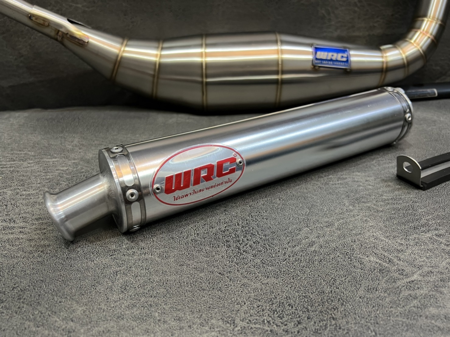 ท่อสูตรNSR-RR150/NSR/คอควั่นท้ายควั่นหางกะดกใส่พักเท้า/ปลายเงิน ราคา 4,815 บาท*ส่งฟรี