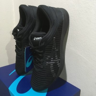 Asics FuzeX Rush Adapt รองเท้าวิ่ง ผู้ชาย รองเท้าสมรรถนะดี การซัพพอร์ตดีค่ะ