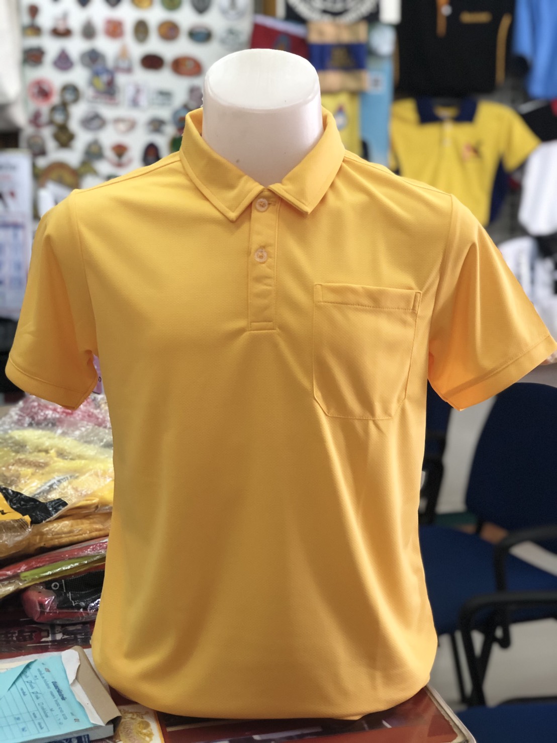 เสื้อโปโล Grand sport สีเหลืองทรงผู้ชาย