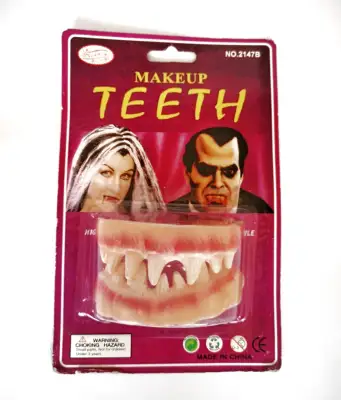 ฟัน เขี้ยว ฟันปลอม ฟันยาง ฟันผี ฟันแวมไพร์ ฟันแดรกคูล่า ฟันผีดิบ ฟันซอมบี้ ฟันฮาโลวีน พร็อพฮาโลวีน Halloween Rubber Latex Vampire Dracula Ghost Zombie Teeth Party Prop (2)