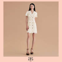[asv ss25] Pamela Trench Dress เทรนช์เดรส แขนสั้น กระเป๋าข้าง แต่งกระดุมทองแถวคู่ด้านหน้า ผ้าปักลายดอกไม้