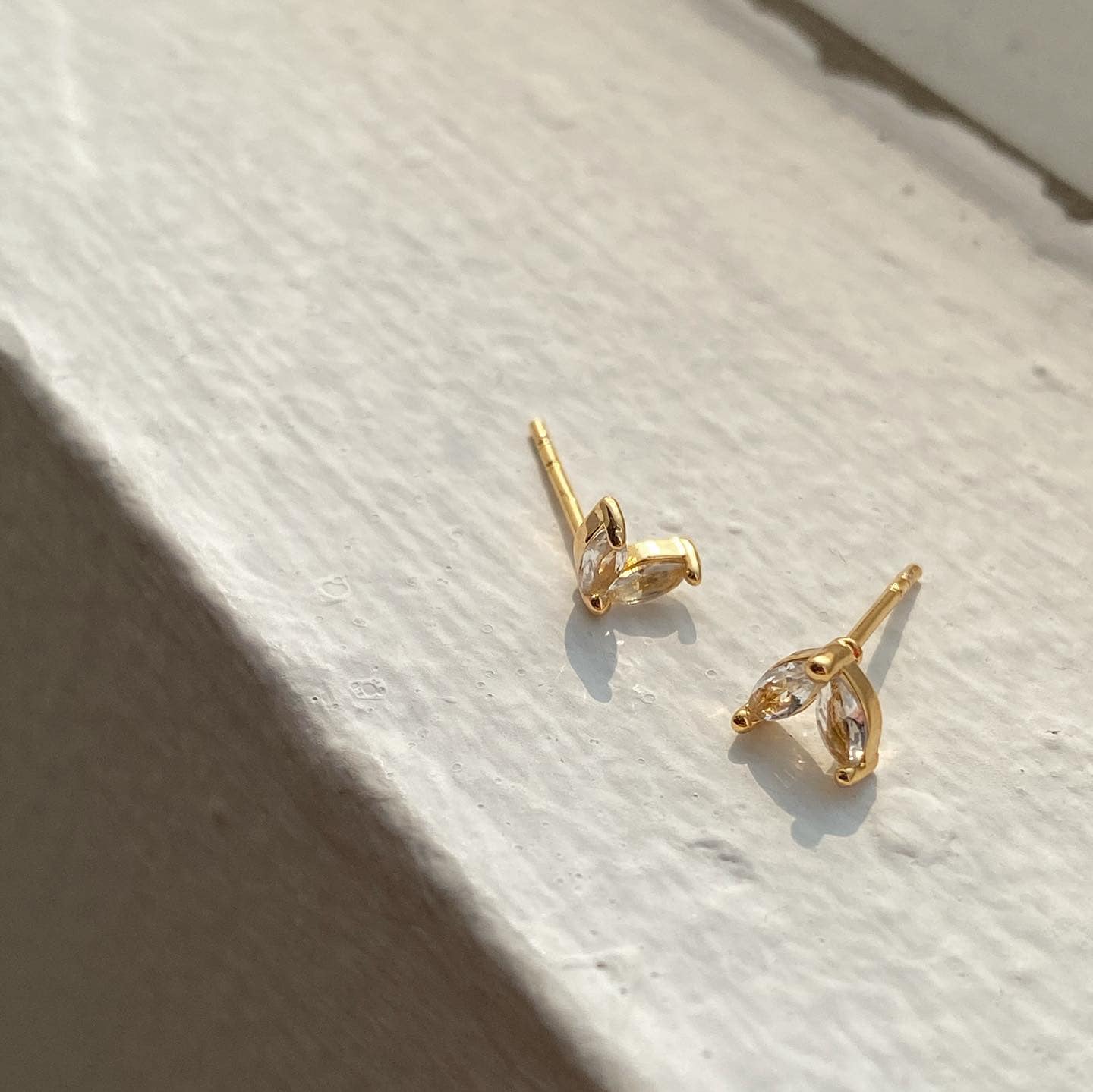 Julysbkk - gemmie wings earrings