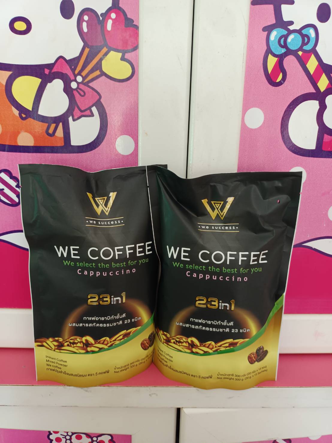 🔥🔥โปรแรงๆส่ท้ายปี!! 6 ห่อใหญ่ ฟรี!! แก้วลายสวยหรู 1 ใบใหญ่ !!! we coffee กาแฟอาราบิกาผสมถั่งเช่าและโสม ราคา 1,500 บาท*ส่งฟรี