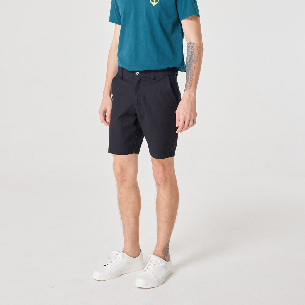 Khaki Bros - Slim Fit Shorts - กางเกงขาสั้น ทรง Slim Fit - KM23T012 ราคา 645 บาท*ส่งฟรี