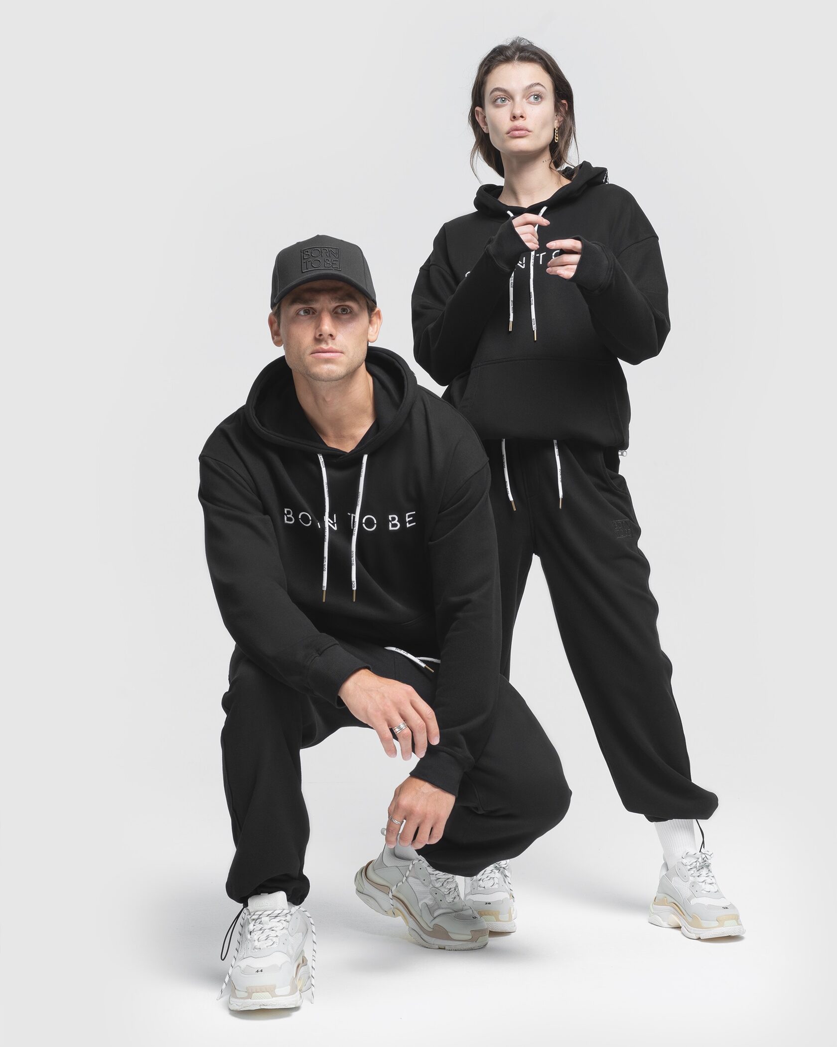 Born To Be Wear Unisex Hoodies Bali Edition ราคา  3,690 บาท*ส่งฟรี