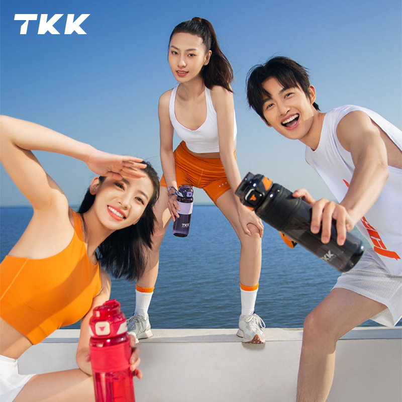 TKK-600ml/1000ml water bottle, water bottle for children going to school Portable water bottle with bouncy straw For school children and older children, tritan material, BPA Free water bottle for school kids TKK1019/TKK1020 ราคา 399 บาท*ส่งฟรี