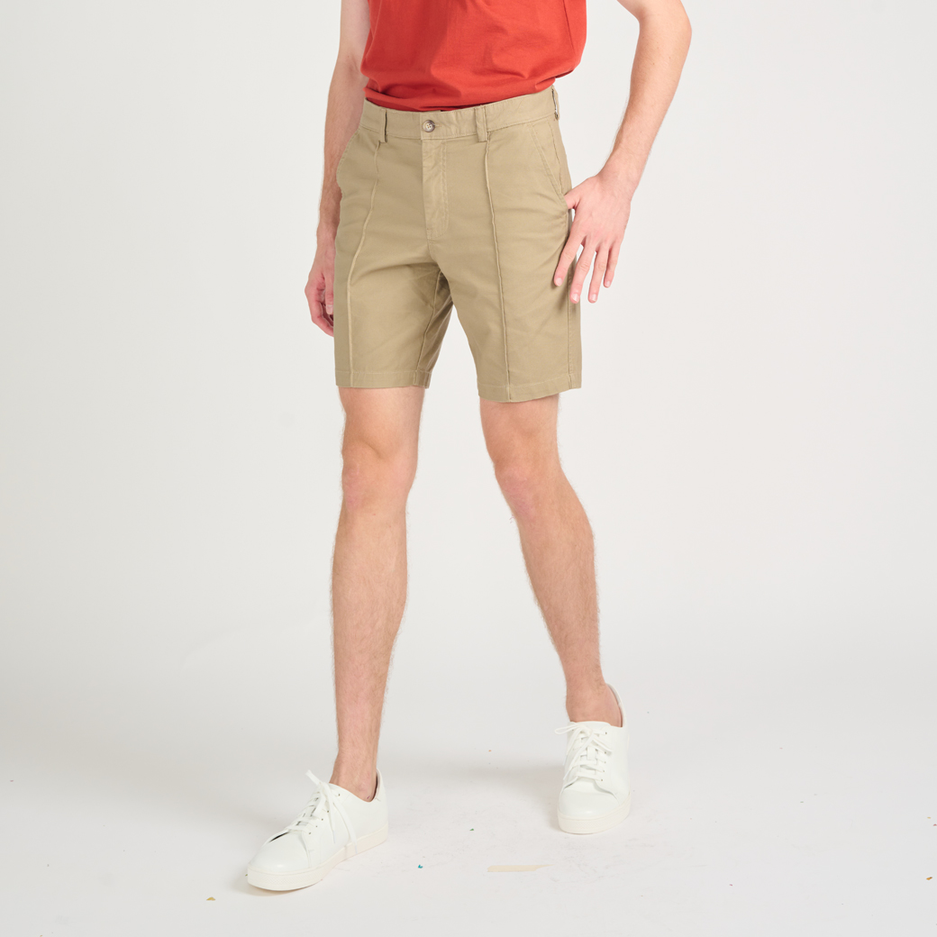 Khaki Bros - Slim Fit Shorts - กางเกงขาสั้น ทรง Slim Fit - KM23T008 ราคา 645 บาท*ส่งฟรี