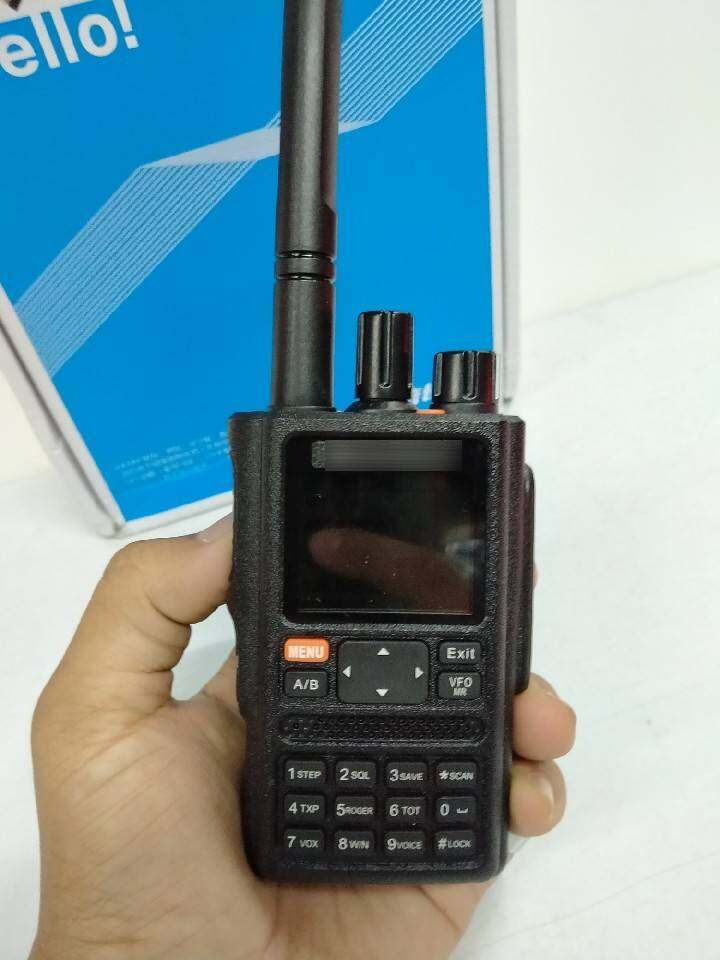 วิทยุสื่อสารGP-UV650 6ย่าน VHF/UHF/FM 144/245/400MHz ดำ/แดง บันทึกช่องได้999ช่อง กำลังส่ง 12 วัตต์ มีGPS ในตัว