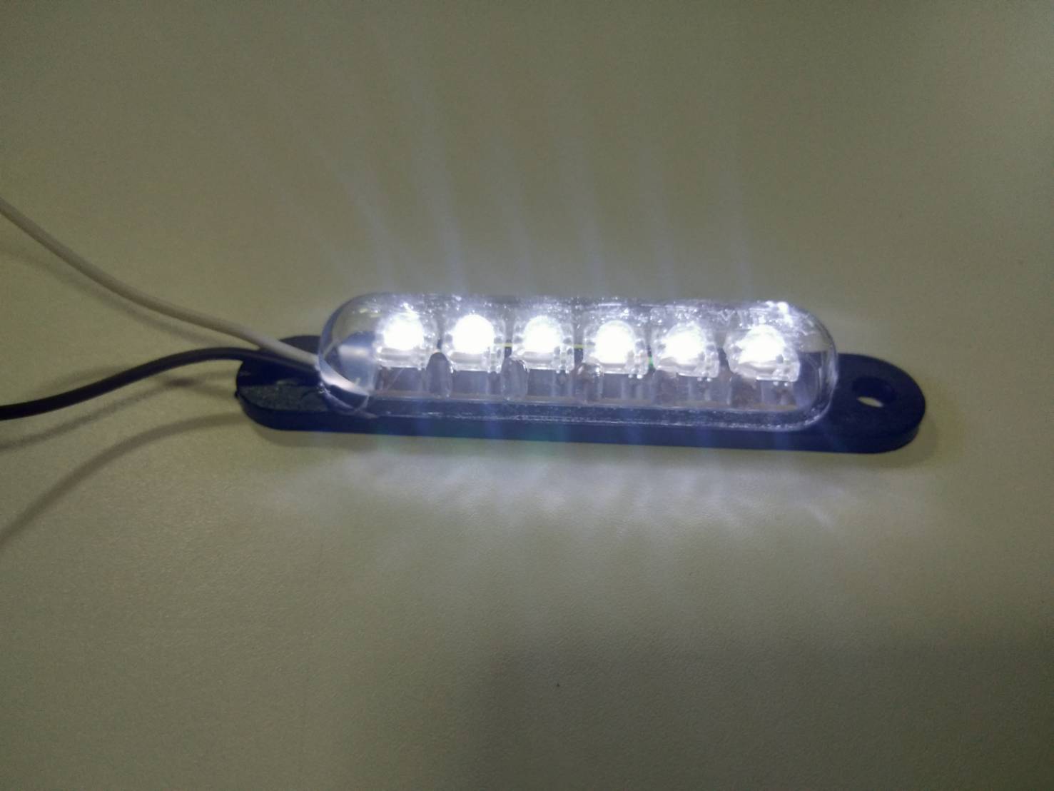 ไฟ LED แคปซูล6ดวง 12v มีให้เลือก 7 สี (จำนวน1ชิ้น)