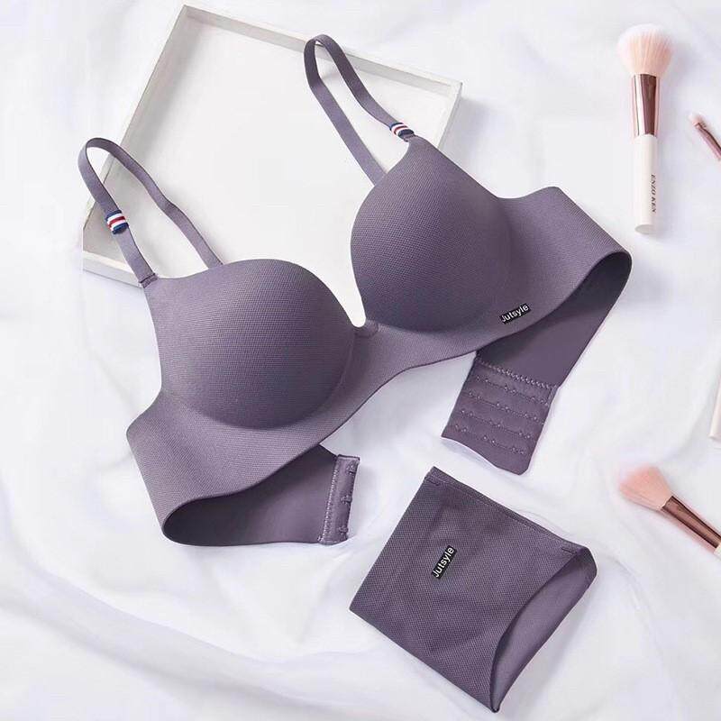 Super SALE ❗❗ LoveIs Bra (N182) ⭐บราไร้ขอบ ไร้โครงเพื่อ ไร้รอยต่อ ทรงบราสวย เนื้อผ้านิ่ม ใส่สบายมาก⭐