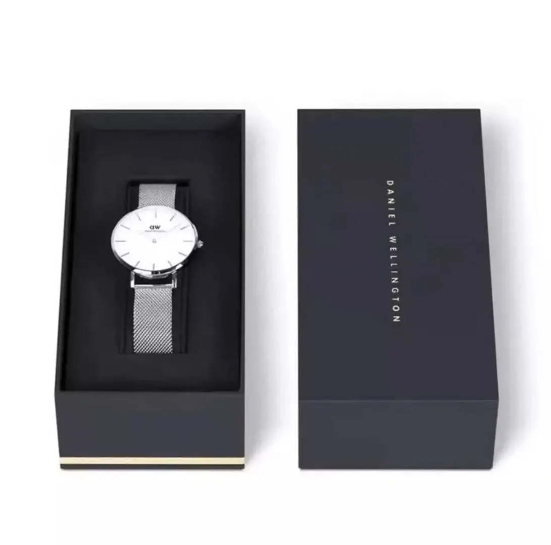 นาฬิกาdw นาฬิกาผู้หญิง DW Classic Petite 28 mmเงินขาว พร้อมกำไลสินค้าพร้อมส่ง