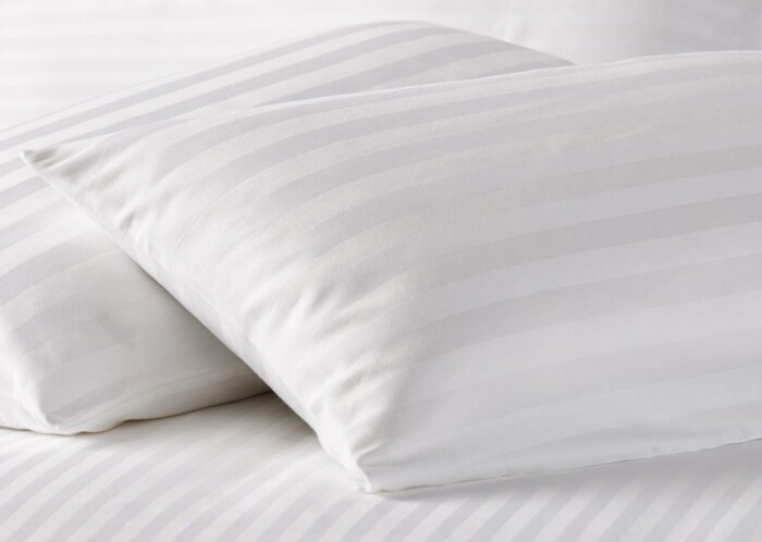 ปลอกหมอนโรงแรม Pillow Case , ปลอกหมอนข้าง ลายริ้ว 300 เส้น/ตารางนิ้ว สีขาว คอตต้อน 100%