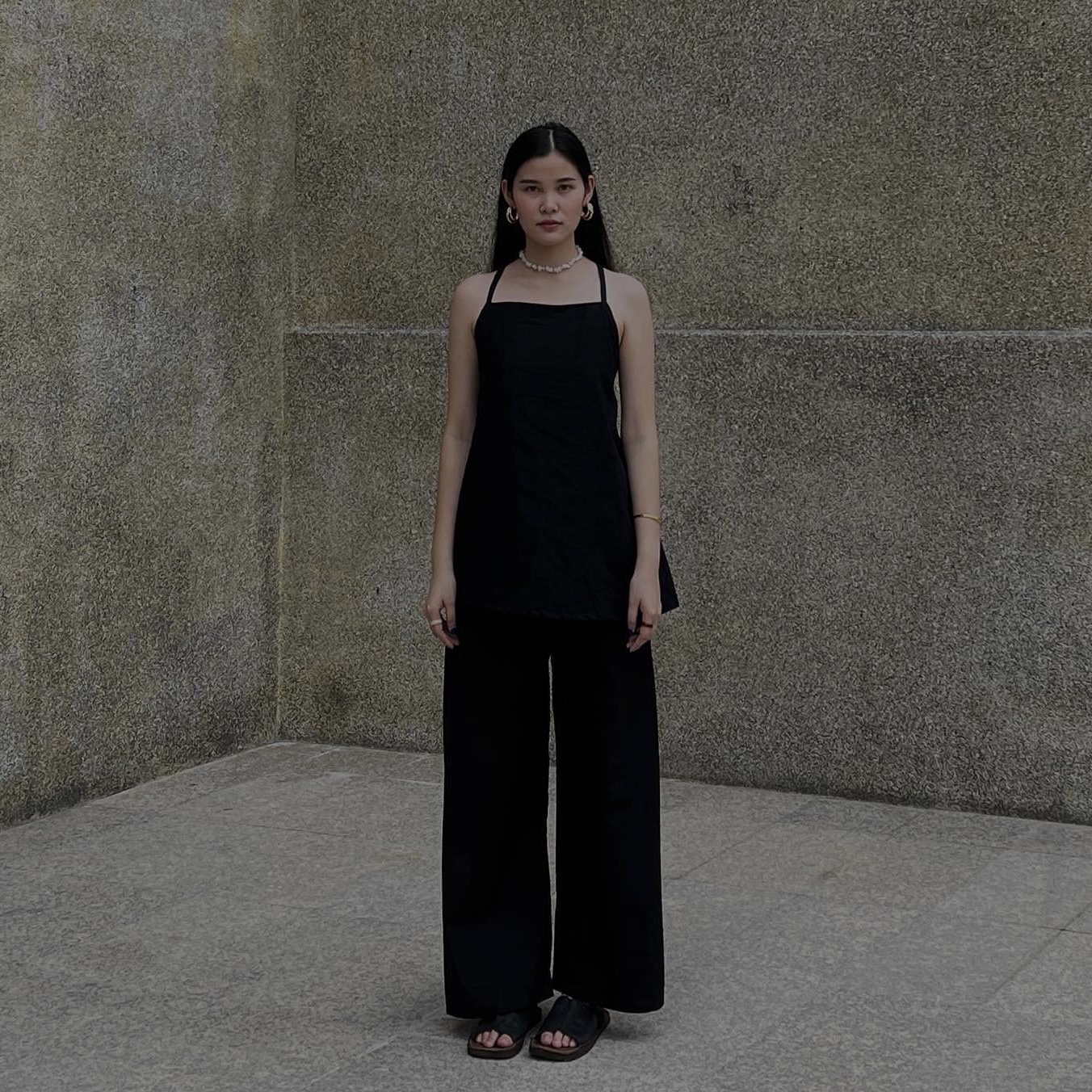 Trousers Dress Tied Straps Top + Trousers ราคา 1,005 บาท*ส่งฟรี