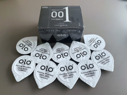 ถุงยางอนามัย Olo มีให้เลือก 5 สี (10 ชิ้น / 1 กล่อง) ขนาดบางเฉียบ 0.01 มม. ** ไม่ได้ระบุชื่อผลิตภัณฑ์ในหีบห่อ **