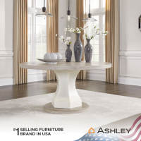 Ashley โต๊ะอาหาร รุ่น JORLAINA/152Dining Table