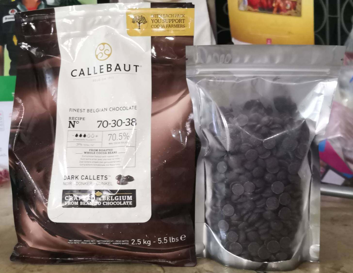 ช็อคโกแลต Callebaut Dark Chocolate 70.5% แบบ 2.5kg