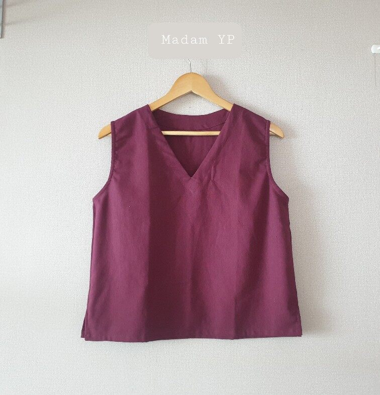 ?เสื้อผ้าฝ้ายพื้นเมือง คอวี แขนกุด ดูดี style minimal -100%Cotton from Chiang mai