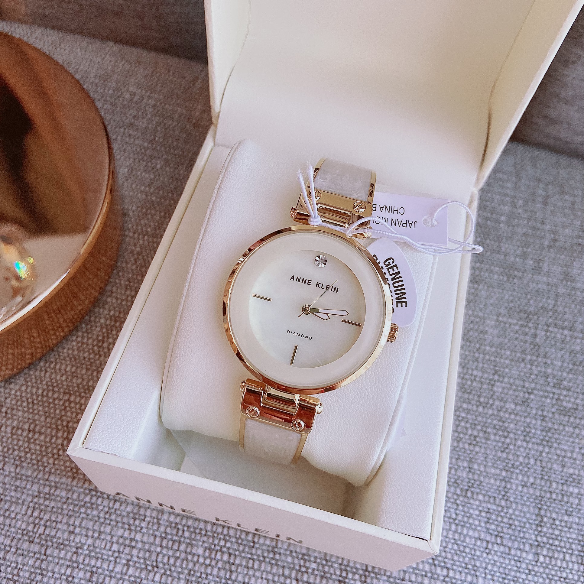 👑ของแท้100%👑 นาฬิกาข้อมือ ของแท้ Anne Klein Dress Watch White Pearl