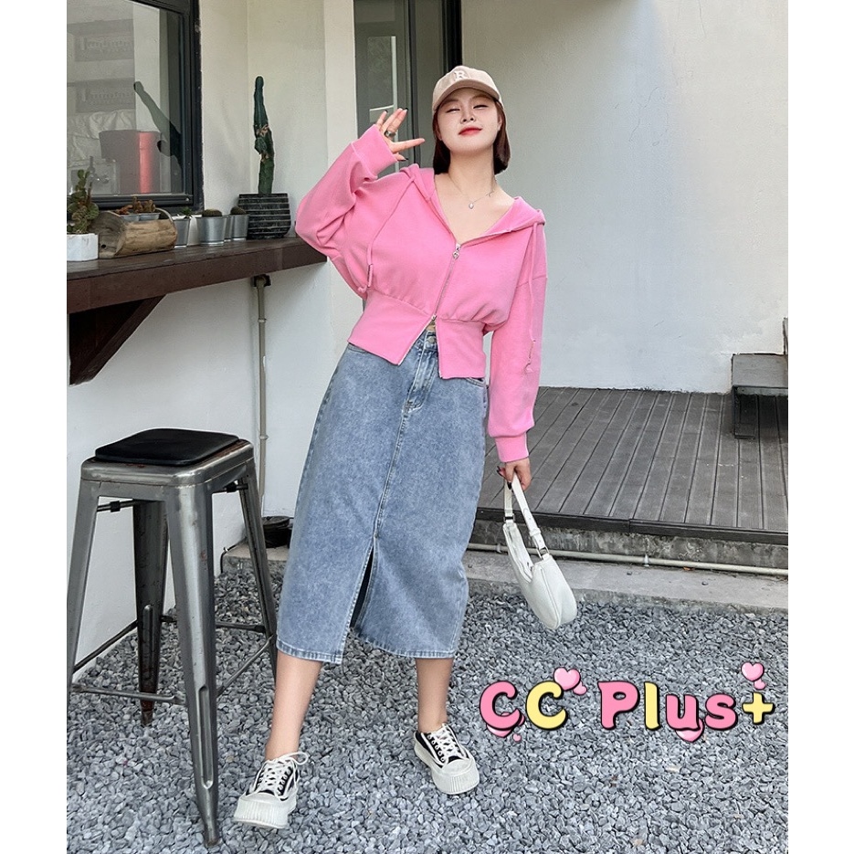 ◎₪  CiCi Plus (833)กระโปรงยีนส์ยาวผ่าหน้าเอวสม็อค ได้ลุคเท่ สวยเก๋ไม่เหมือนใคร พรางหุ่นสาวอวบอ้วน - ยี่ห้อ CICI ราคา 361 บาท*ส่งฟรี