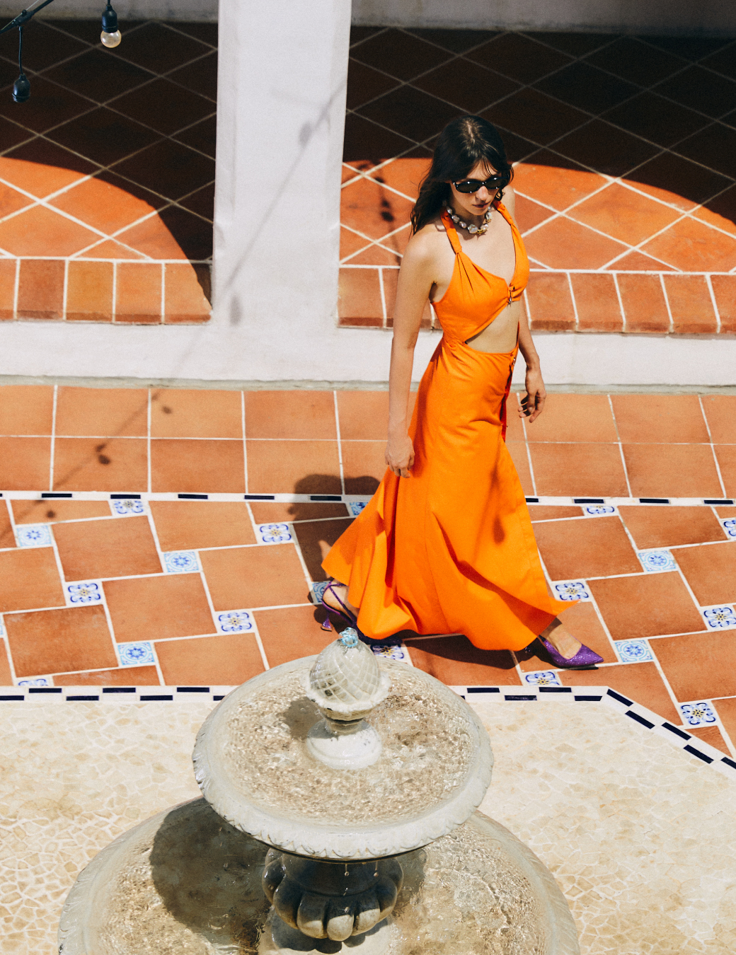 Vinn Patararin - Cotton halter neck dress - เดรสยาว คล้องคอ ราคา 7,290 บาท*ส่งฟรี