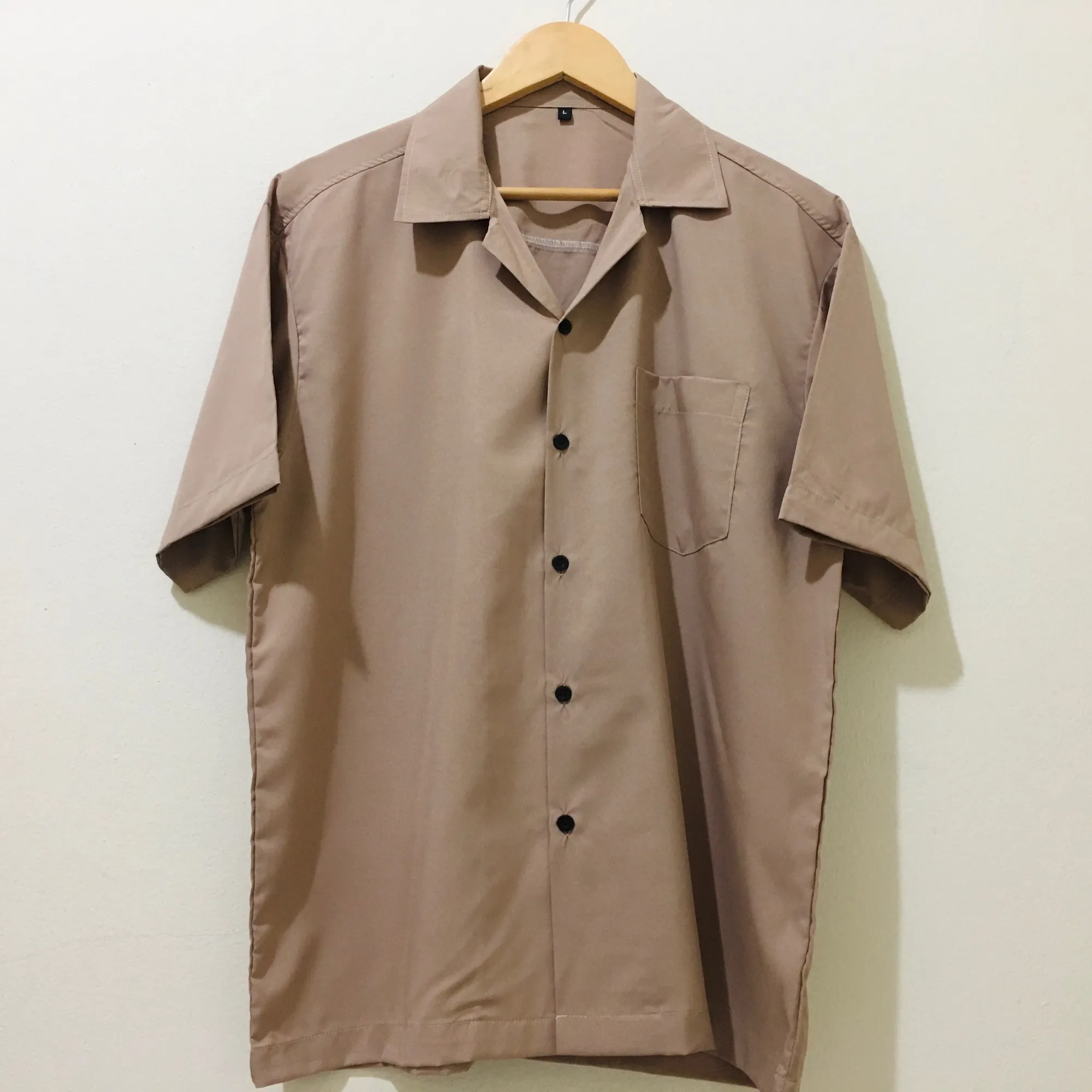 🔥สินค้าขายดี🔥 #พื้นโอวันติน เสื้อฮาวาย ชายหญิงใส่ได้ รอบอก 36”-56” 🚀ฟรีจัดส่ง ฿10 เมื่อซื้อครบ ฿300🚀จัดส่งฟรีเมื่อช้อปครบ ฿500